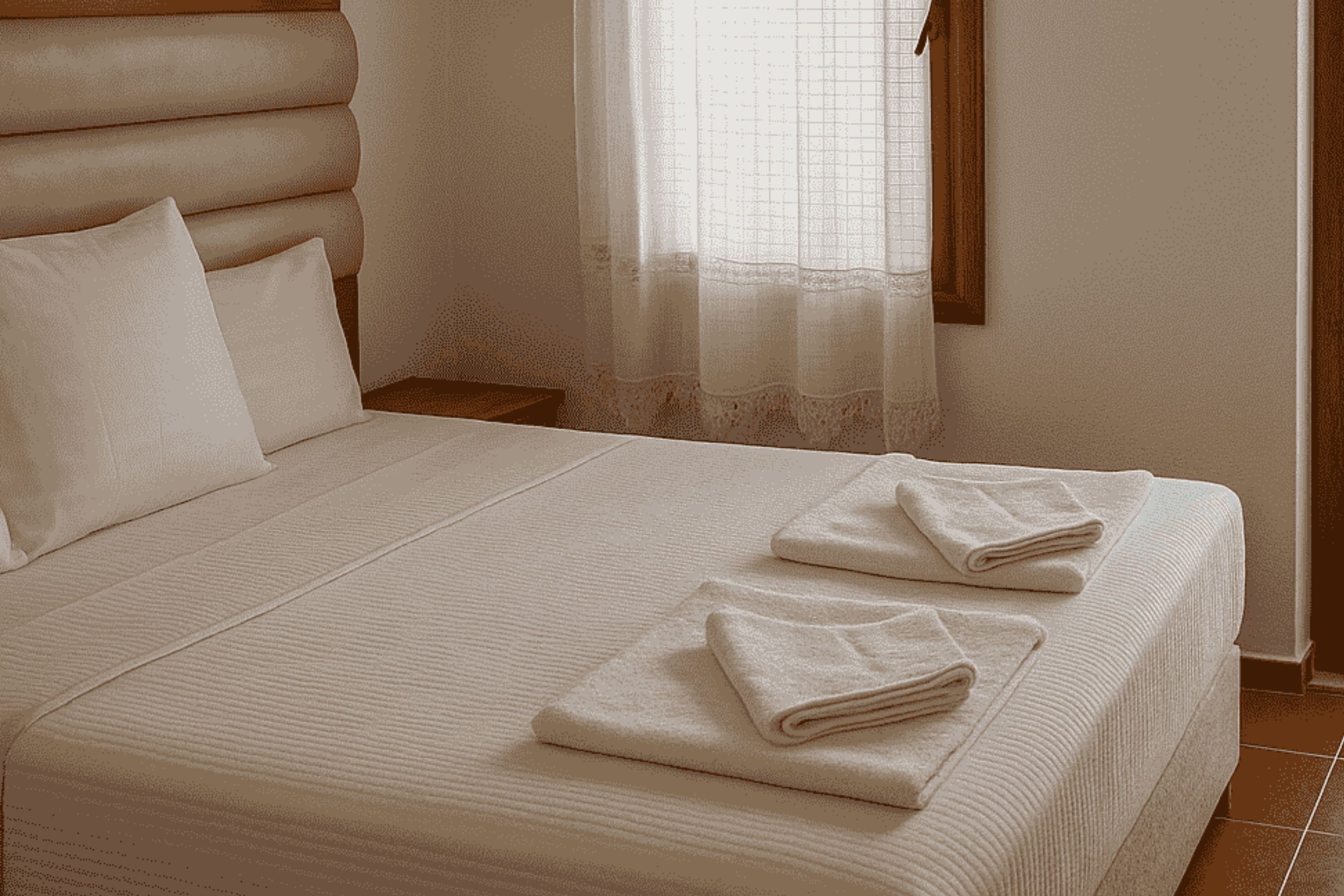 Luxe beddengoed, een bureau, gratis wifi