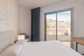 1 bedroom, in-room safe, iron/ironing board, free WiFi