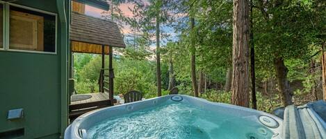 Bañera de hidromasaje exterior