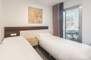 2 habitaciones y caja de seguridad en la habitación 