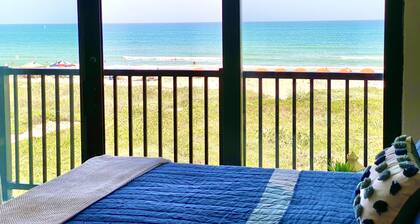 OCEAN OUTLOOK....BRAND NEW & BEACHFRONT!