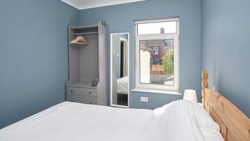 House (2 Bedrooms) | 2 bedrooms, iron/ironing board