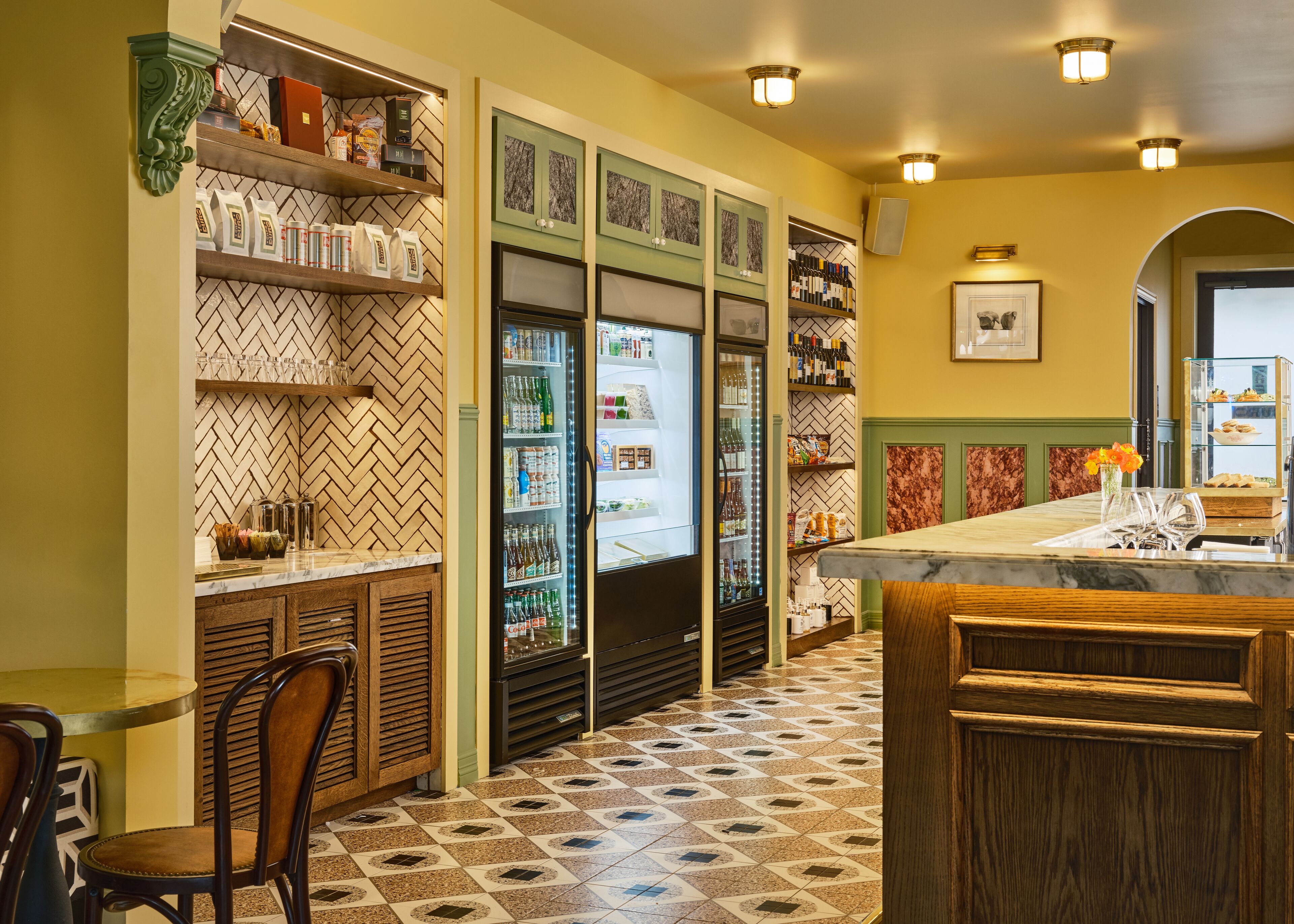 每日付費供應當地料理早餐