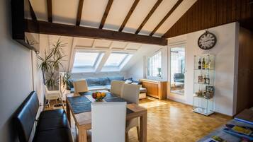 2 bilik tidur, peralatan tempat tidur hipoalergenik