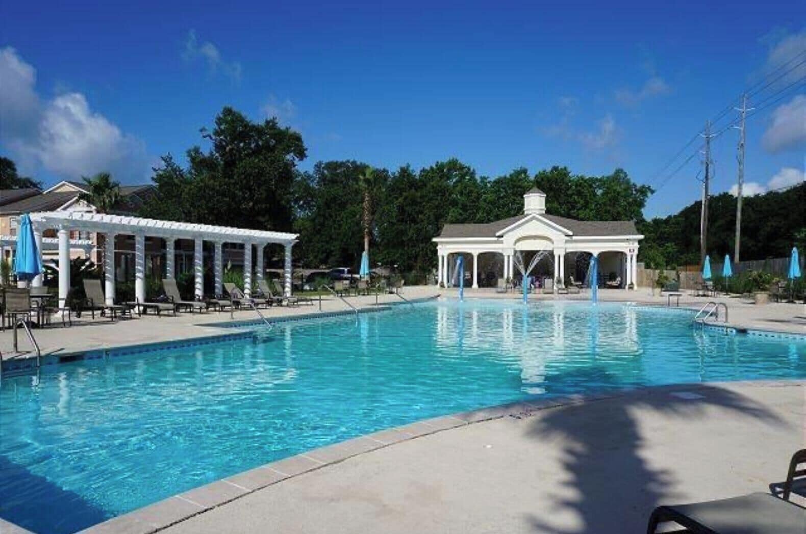 Piscine extérieure