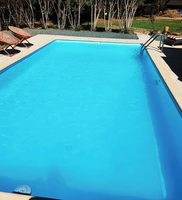 Outdoor pool - CHARMING HOUSE WITH POOL (Le Luc)
