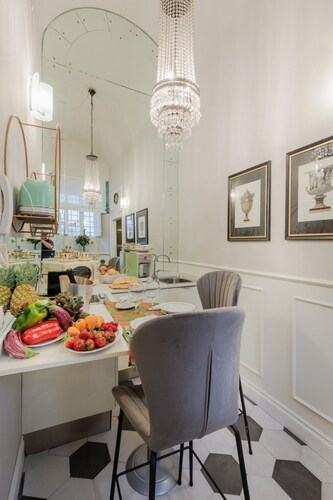 Busdraghi Studio Stylish at Via Fillungo