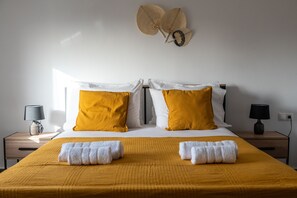 3 Schlafzimmer, Schreibtisch, Bügeleisen/Bügelbrett, kostenloses WLAN
