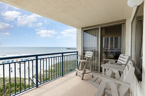 Property grounds - Ocean front 2 bedroom, 2 bath condo - 301 Brighton (Myrtle Beach)