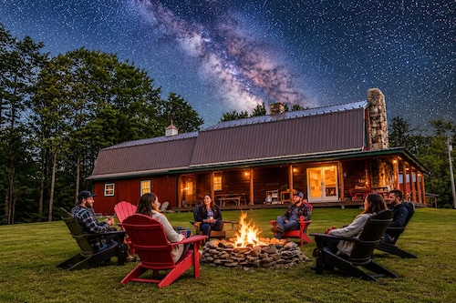 Private Luxury Cabin for Cherry Springs - Game Rm