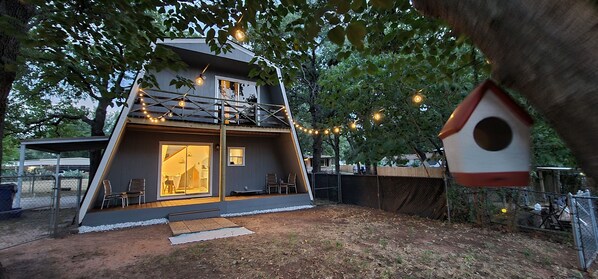 Exterior - Private A-Frame w/Kayaks on Canal newly renovated (Granbury)