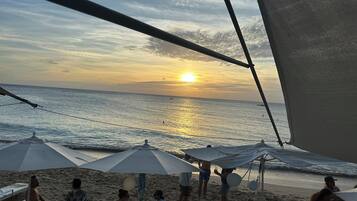 Sun-loungers, beach towels