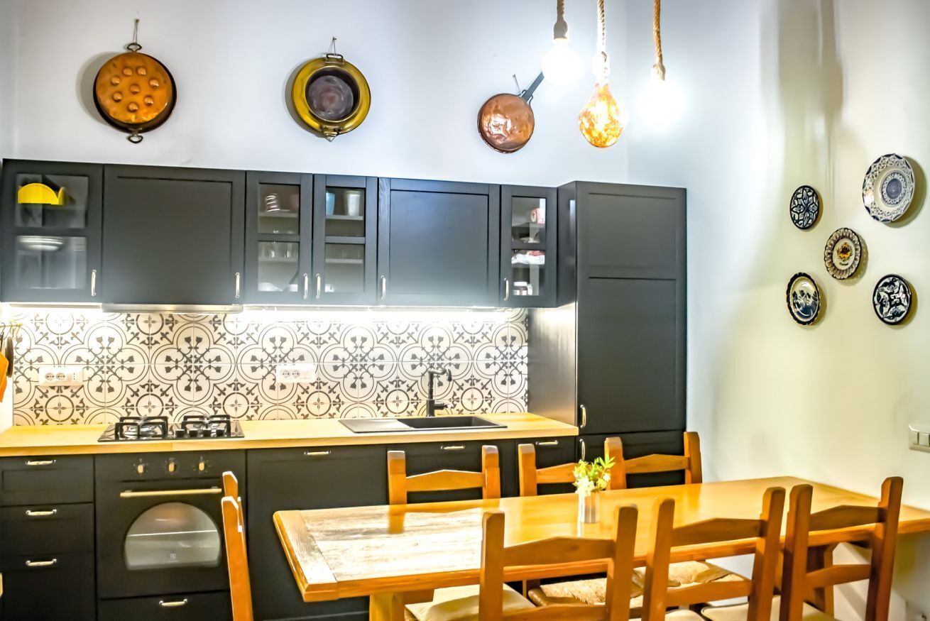 冰箱、烤箱、炉灶、厨具/餐具