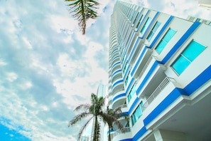 Building design - Apartamentos | Frente al Mar + Primera Linea de Playa | Piscina TOP (Cartagena)