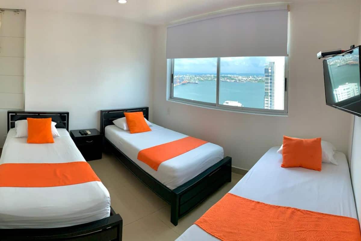 2 bedrooms, premium bedding, free WiFi, bed sheets