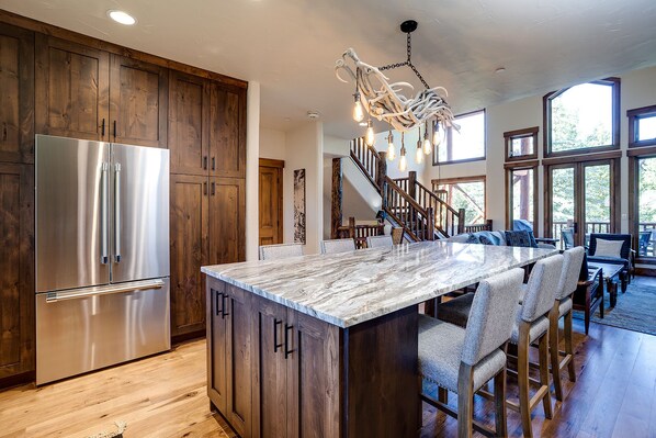 Interior - X2835 | Recently Updated | Winter Shuttle | Beautifully Decorated | Hot Tub (Steamboat Springs)