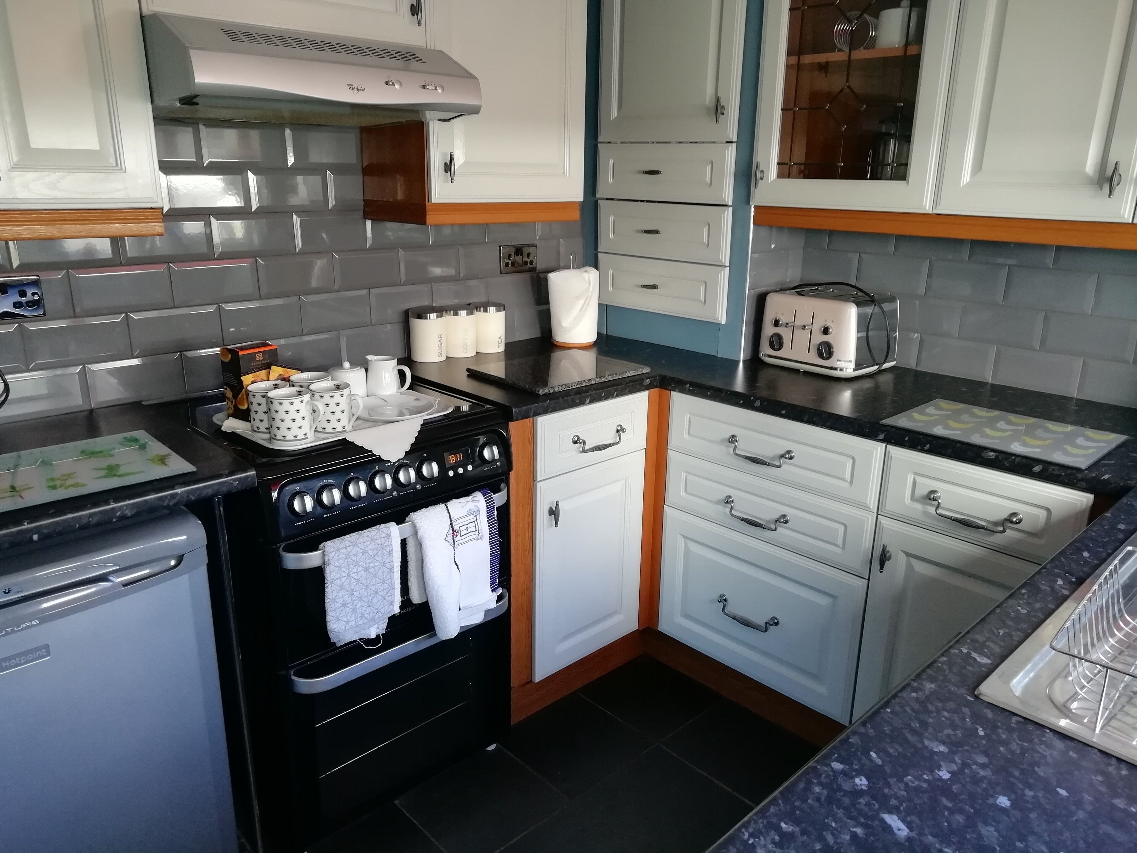 Cottage, 2 giường cỡ queen | Bếp riêng | Tủ lạnh, lò vi sóng, lò nướng, bếp nấu 