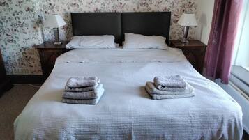 Cottage, 2 giường cỡ queen | 2 phòng ngủ, bàn ủi/dụng cụ ủi quần áo, nôi/cũi di động