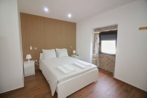 2 chambres, accès au Wi-Fi (inclus), literie fournie