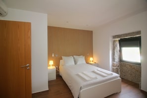 2 chambres, accès au Wi-Fi (inclus), literie fournie