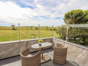 Cottage | Interior - Caban Cariad (Holyhead)