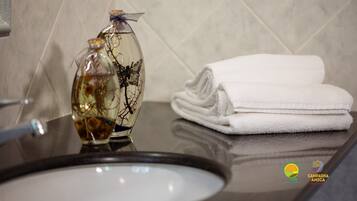 Shower, bidet