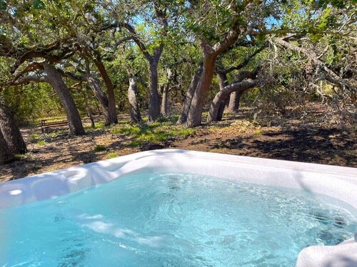 Hot Tub, Pet Friendly, Secluded, Wine Road 290