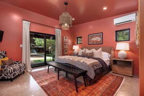 1 soverom, strykejern/-brett, wi-fi og sengetøy