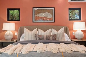 1 bedroom, iron/ironing board, WiFi, bed sheets - Indira at Ololo, Hot Tub, Fireplace, Fire pit! (Fredericksburg)
