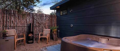 Bain à remous extérieur