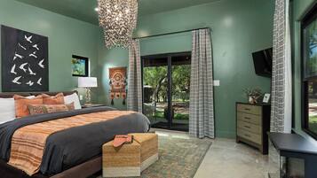 5 habitaciones, tabla de planchar con plancha, wifi y ropa de cama