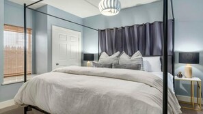 1 soverom, strykejern/-brett, wi-fi og sengetøy