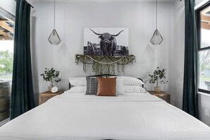 1 habitación, tabla de planchar con plancha, wifi y ropa de cama 