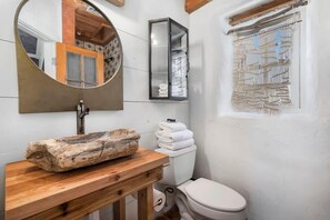 Bathtub, hair dryer, towels