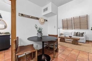 Interior - The Wagen Haus, Walk to Main St, Hot tub! (Fredericksburg)