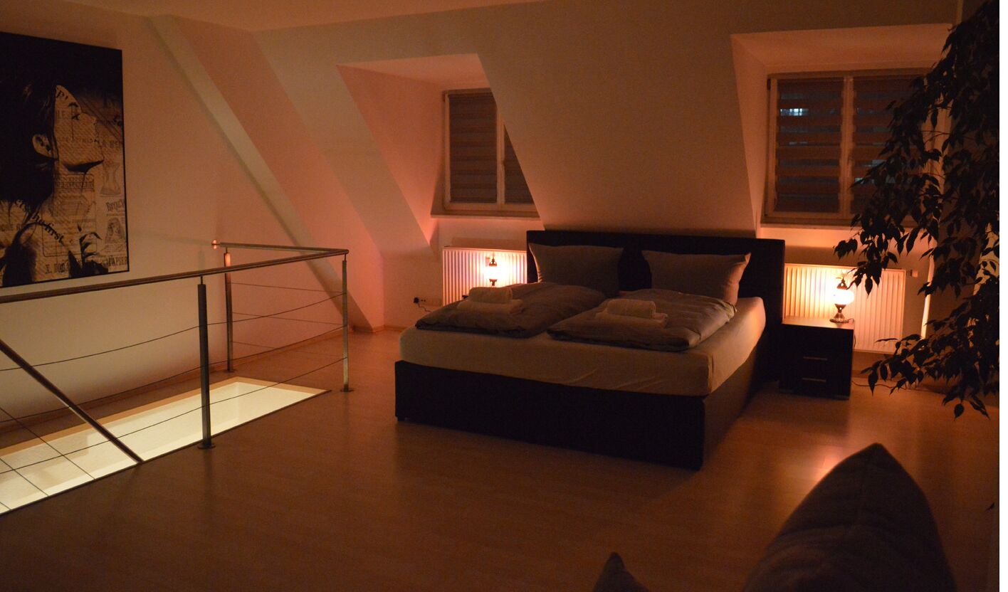 2 Schlafzimmer, Schreibtisch, Bügeleisen/Bügelbrett, WLAN
