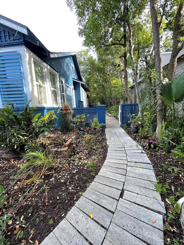 Walking distance to Attractions and Close to Historic Downtown Saint Augustine