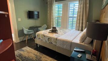 Desk, iron/ironing board, free WiFi, bed sheets