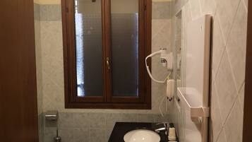 Doccia, bidet