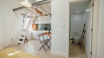 House | 1 bedroom, iron/ironing board, WiFi