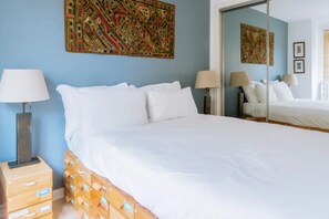 Basic Apartment, Multiple Beds