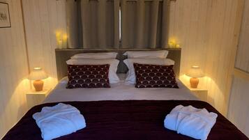 1 chambre, Wi-Fi gratuit, draps fournis