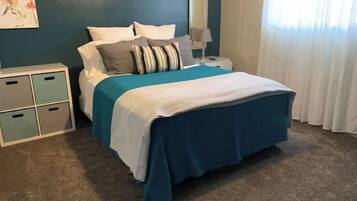 2 chambres, bureau, fer et planche à repasser, Wi-Fi gratuit