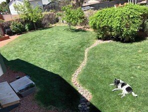 المنطقة المحيطة بالمنشأة