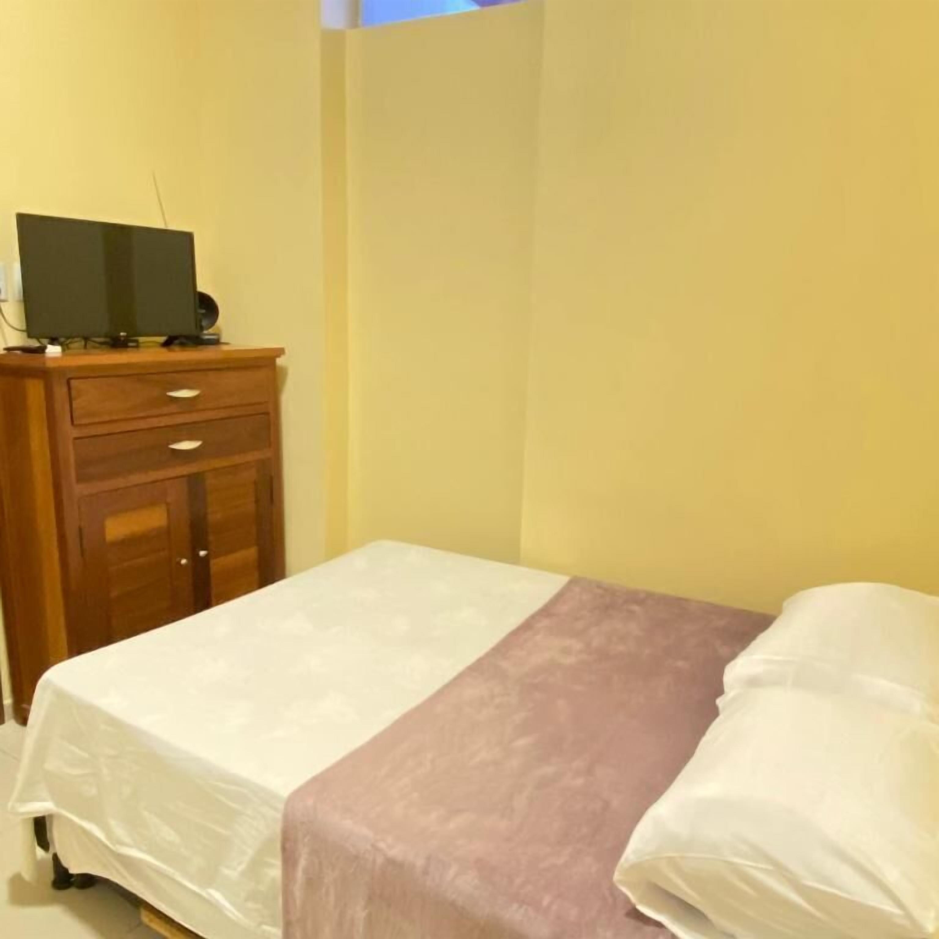 Suite estudio básica | Ropa de cama hipoalergénica y wifi gratis 