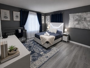 3 chambres, fer et planche à repasser, Wi-Fi gratuit, draps fournis