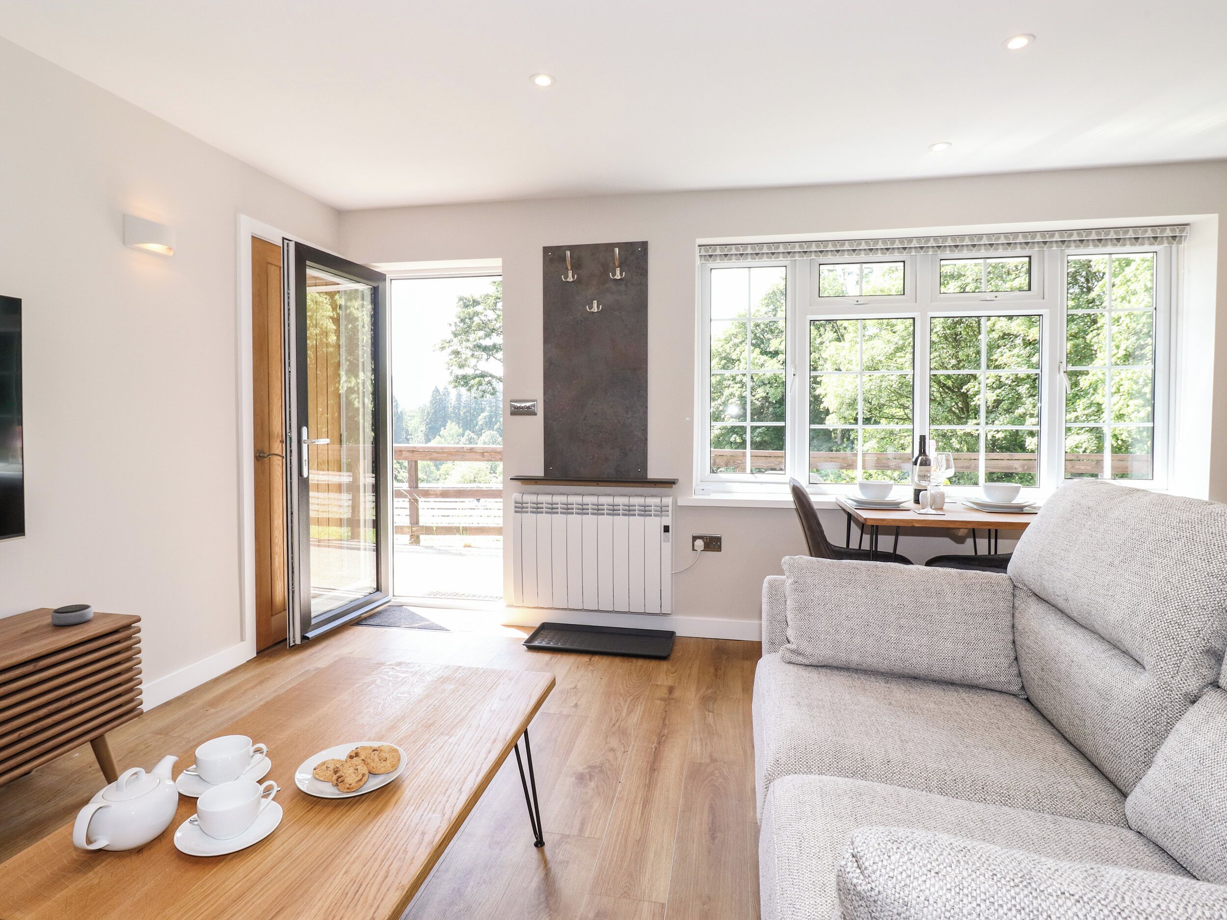 المنشأة من الداخل