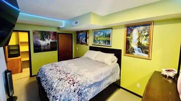 2 chambres, coffres-forts dans les chambres, fer et planche Ă repasser