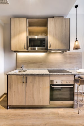 Superior Double Room | Private kitchen