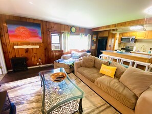 Smart TV - Mountaintop Hideaway ~ Piece of Paradise - Apt (Honesdale)